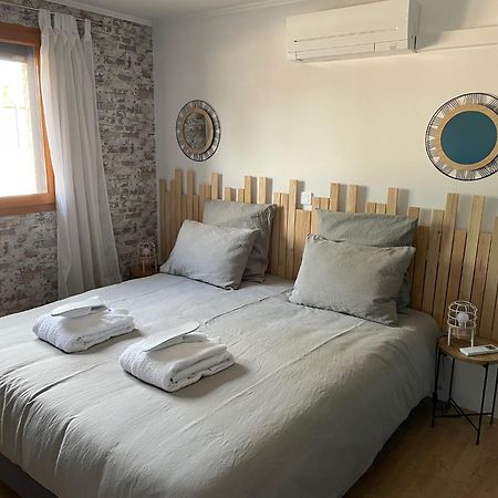 Le Double C Bed & Breakfast Saint-Victor-de-Morestel ภายนอก รูปภาพ